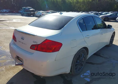 2009 Infiniti G37X из США, поврежденный, VIN JNKCV61F89M352199